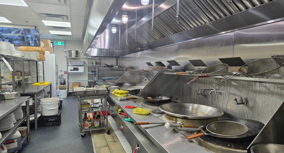 Calgary, Alberta, ,Commercial,For Sale,A2279210