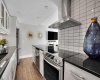 1111 15 Avenue, Calgary, Alberta t2r0s8, 2 Bedrooms Bedrooms, ,1 BathroomBathrooms,Residential,For Sale,15,A2280082