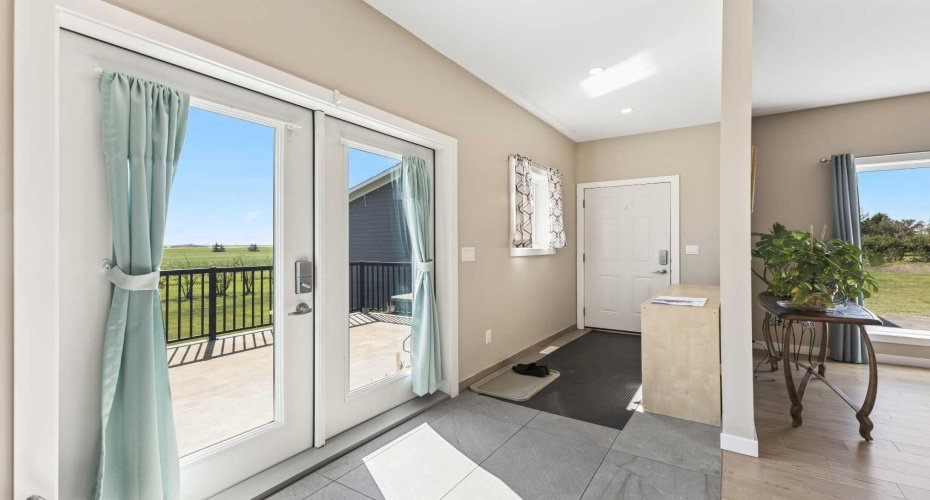 243077 Range Road 255, Rural Wheatland County, Alberta T1P 0H9, 5 Bedrooms Bedrooms, ,3 BathroomsBathrooms,Residential,For Sale,Range Road 255,A2280277