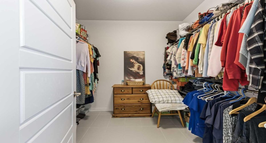 243077 Range Road 255, Rural Wheatland County, Alberta T1P 0H9, 5 Bedrooms Bedrooms, ,3 BathroomsBathrooms,Residential,For Sale,Range Road 255,A2280277