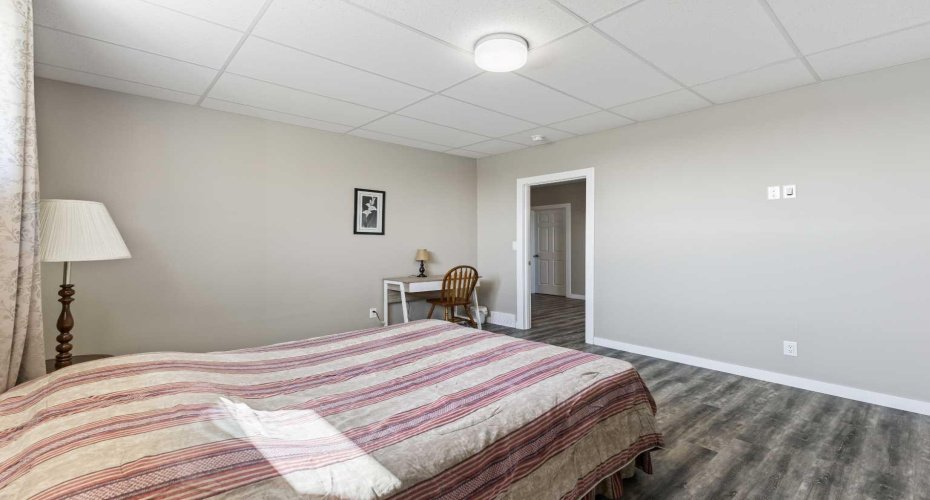 243077 Range Road 255, Rural Wheatland County, Alberta T1P 0H9, 5 Bedrooms Bedrooms, ,3 BathroomsBathrooms,Residential,For Sale,Range Road 255,A2280277