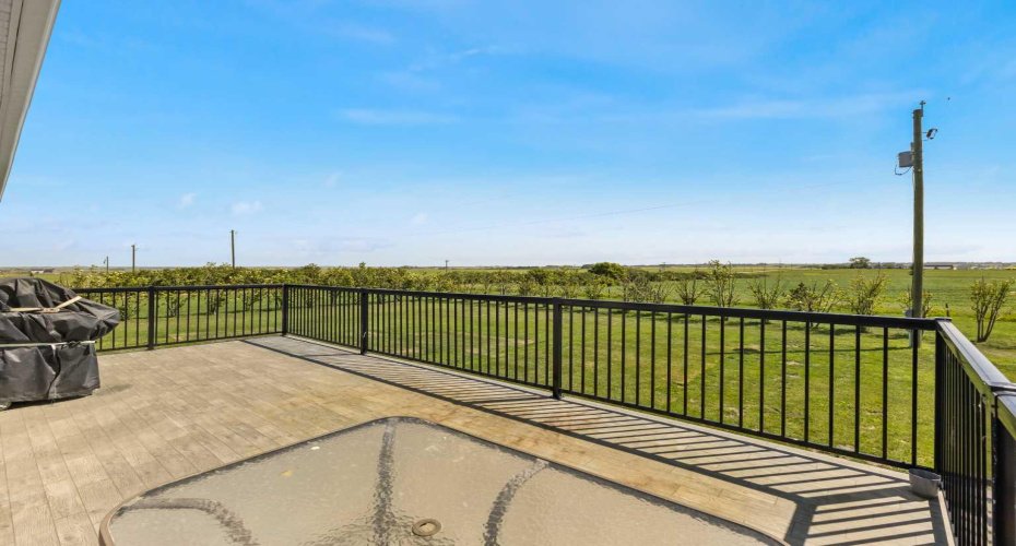 243077 Range Road 255, Rural Wheatland County, Alberta T1P 0H9, 5 Bedrooms Bedrooms, ,3 BathroomsBathrooms,Residential,For Sale,Range Road 255,A2280277