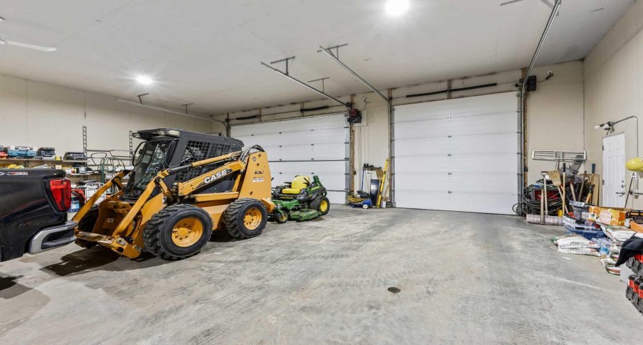 243077 Range Road 255, Rural Wheatland County, Alberta T1P 0H9, 5 Bedrooms Bedrooms, ,3 BathroomsBathrooms,Residential,For Sale,Range Road 255,A2280277