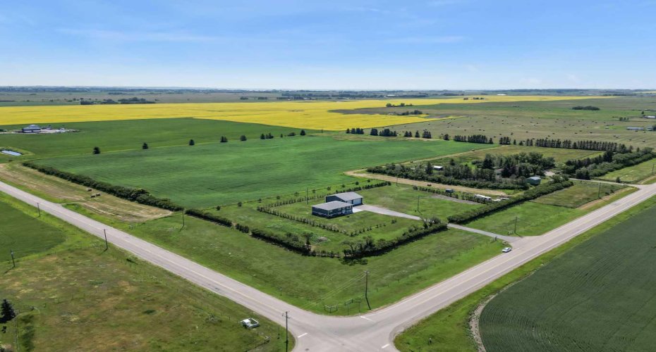 243077 Range Road 255, Rural Wheatland County, Alberta T1P 0H9, 5 Bedrooms Bedrooms, ,3 BathroomsBathrooms,Residential,For Sale,Range Road 255,A2280277