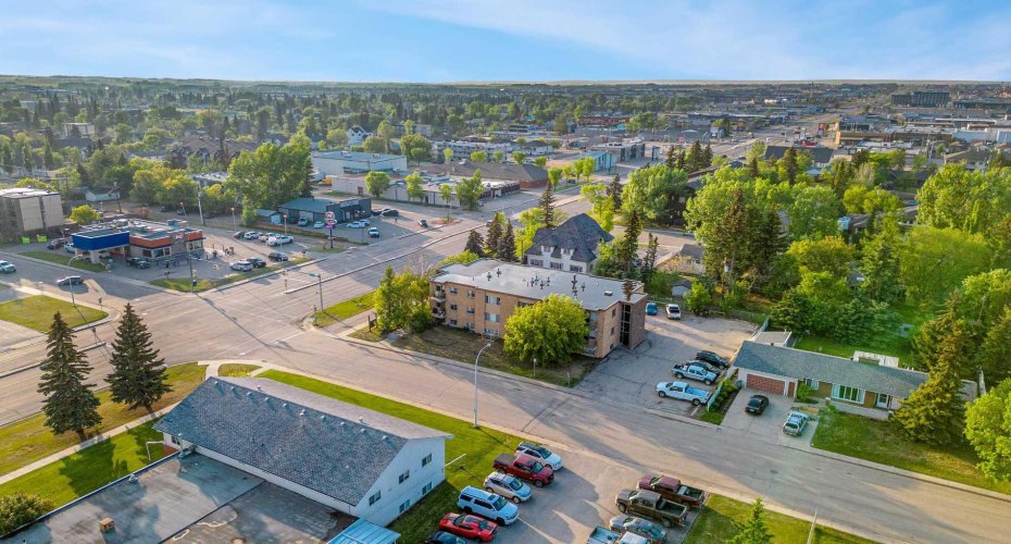 9926 105 Avenue, Grande Prairie, Alberta T8V1G9, ,1 BathroomBathrooms,Rental,105,A2280864