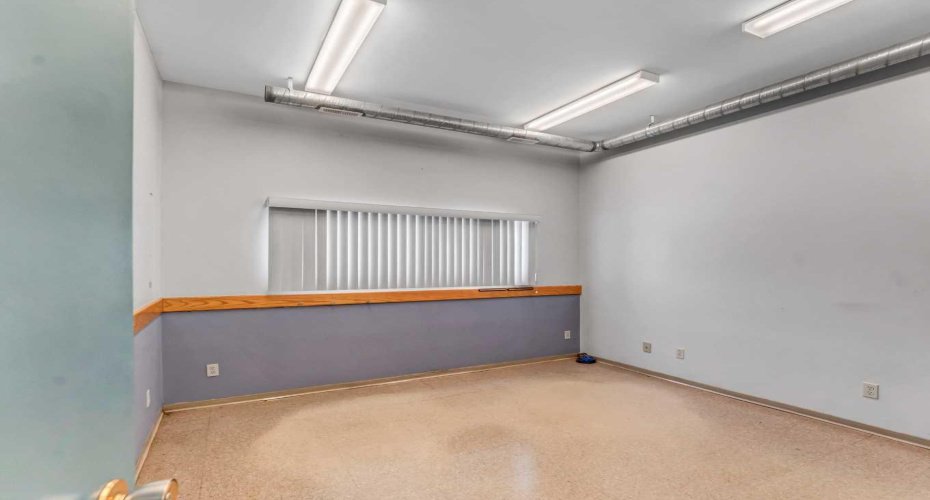 191056 Hwy 873, Rural Newell, County of, Alberta T1R1B6, ,Commercial,For Sale,Hwy 873,A2277581