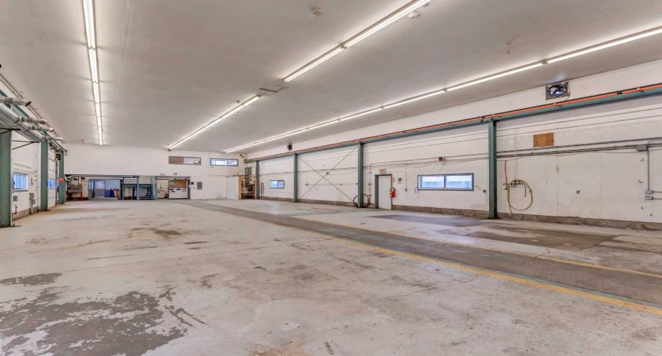 191056 Hwy 873, Rural Newell, County of, Alberta T1R1B6, ,Commercial,For Sale,Hwy 873,A2277581