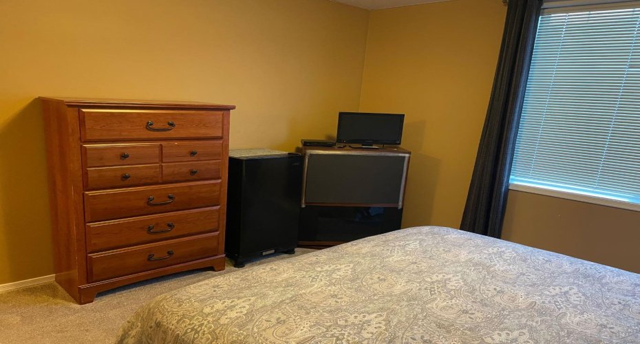 bedroom in Guest suite
