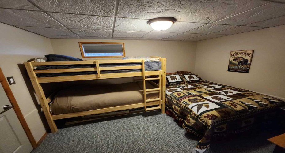22 Westcastle Loop, Rural Pincher Creek No. 9, M.D. of, Alberta T0K 1W0, 4 Bedrooms Bedrooms, ,3 BathroomsBathrooms,Residential,For Sale,Westcastle,A2280409