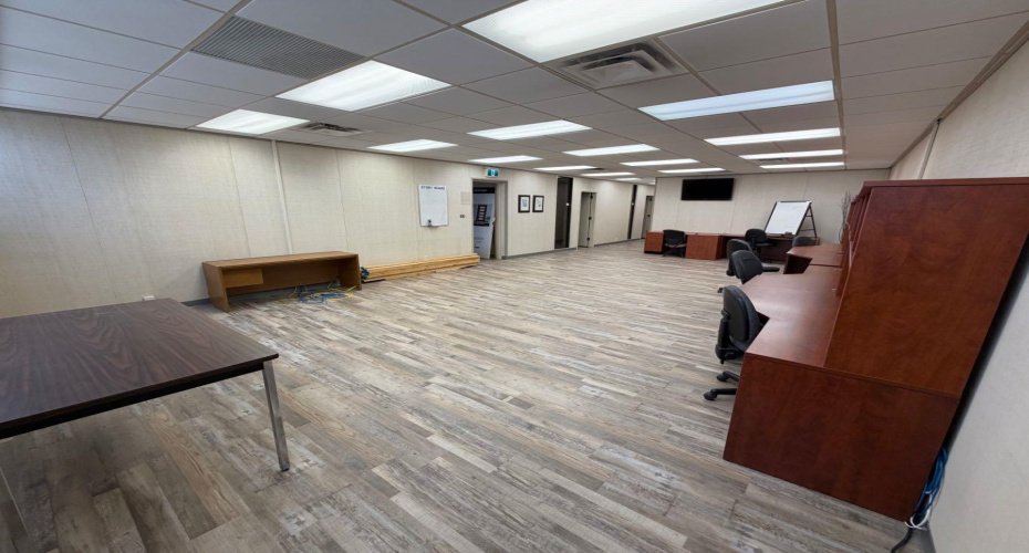 5026 50 Street, Lloydminster, Alberta T9V1P3, ,Commercial,For Lease,50,A2280655