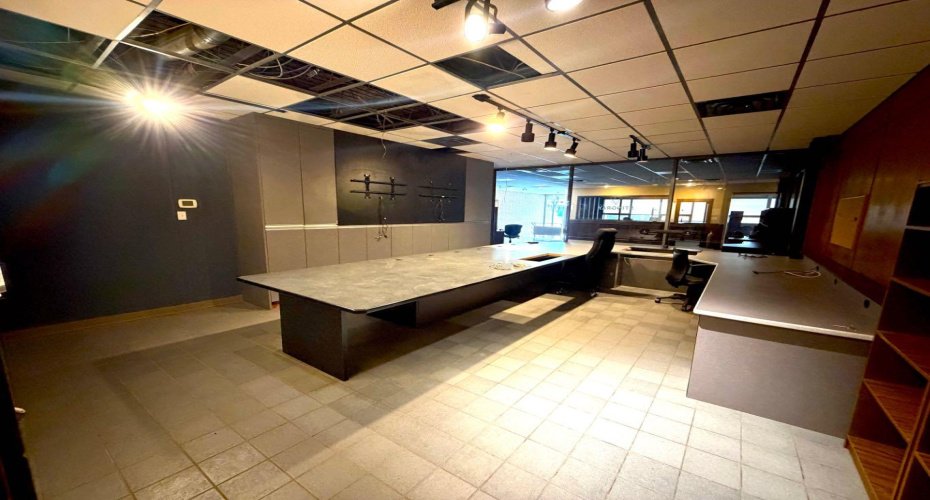 5026 50 Street, Lloydminster, Alberta T9V1P3, ,Commercial,For Lease,50,A2280655