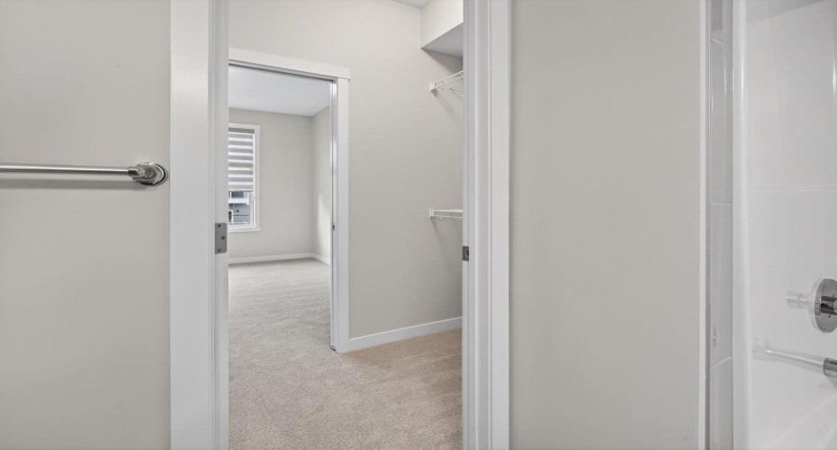 400 belmont Street, Calgary, Alberta T2X4C1, 2 Bedrooms Bedrooms, ,2 BathroomsBathrooms,Residential,For Sale,belmont,A2280708