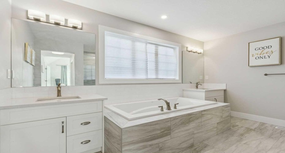 ensuite bath