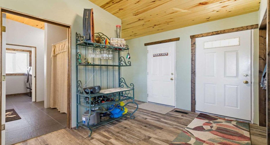 619 Lakeside Drive, Rural Vulcan County, Alberta T0B2R0, 1 Bedroom Bedrooms, ,2 BathroomsBathrooms,Residential,For Sale,Lakeside,A2280128