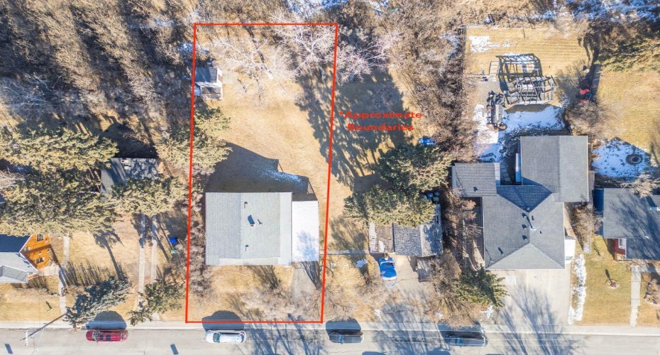 332 Third Street, Cochrane, Alberta T4C1Z6, 3 Bedrooms Bedrooms, ,2 BathroomsBathrooms,Residential,For Sale,Third,A2280560