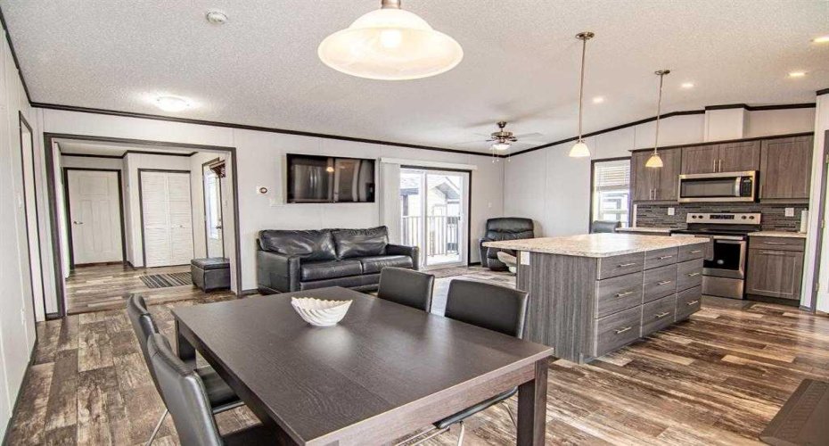 41019 Range Road 11, Rural Lacombe County, Alberta T0C 0J1, 3 Bedrooms Bedrooms, ,1 BathroomBathrooms,Residential,For Sale,Range Road 11,A2280816