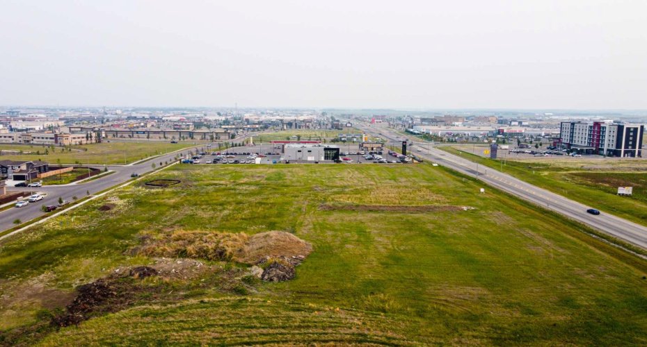 . 115 Street, Grande Prairie, Alberta T8V 8B5, ,Land,For Sale,115,A2281130