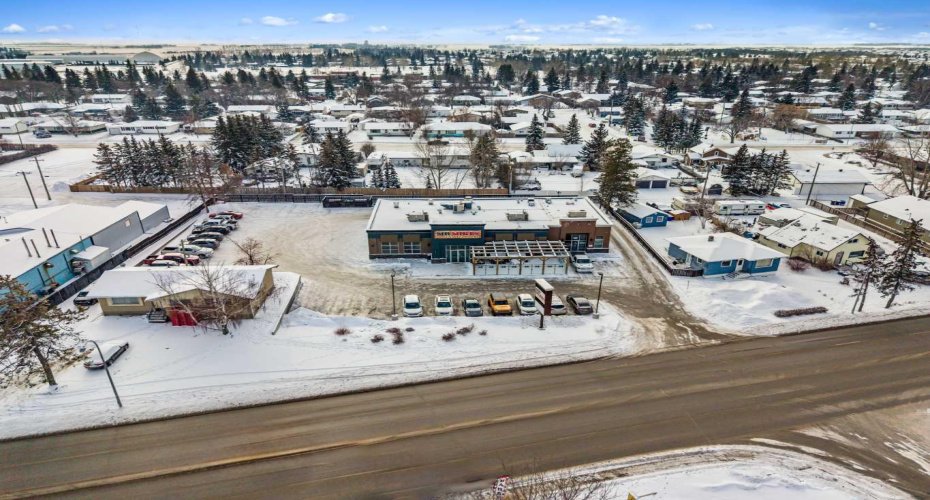 5505, 5509, 5513, 5517 46 Street, Olds, Alberta T4H 1H5, ,Commercial,For Sale,46,A2281010