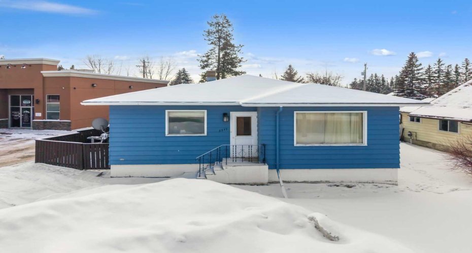 5505, 5509, 5513, 5517 46 Street, Olds, Alberta T4H 1H5, ,Commercial,For Sale,46,A2281010