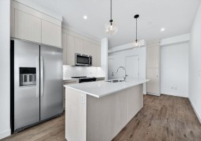 44 Skyview Parkway, Calgary, Alberta T3N2R8, 3 Bedrooms Bedrooms, ,2 BathroomsBathrooms,Residential,For Sale,Skyview,A2281276