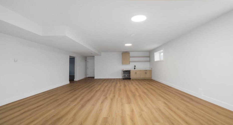 120 Beaconview Place, Fort McMurray, Alberta T9H2S6, 3 Bedrooms Bedrooms, ,3 BathroomsBathrooms,Residential,For Sale,Beaconview,A2281289