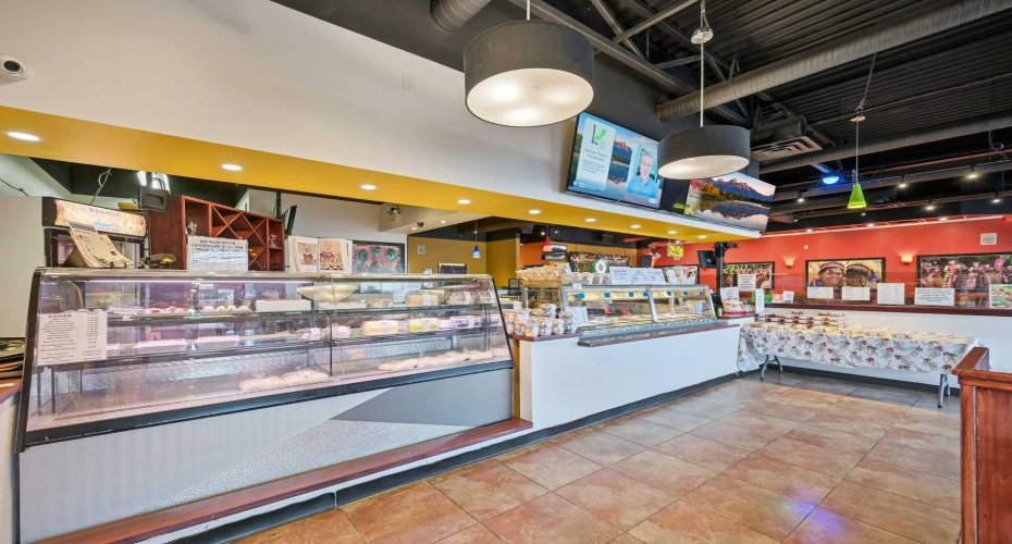 Calgary, Alberta, ,Commercial,For Sale,A2281338