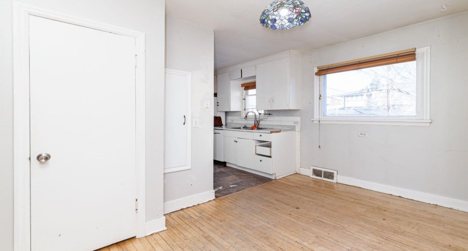 2820 Parkdale Boulevard, Calgary, Alberta t2n 3s8, 3 Bedrooms Bedrooms, ,1 BathroomBathrooms,Residential,For Sale,Parkdale,A2281392