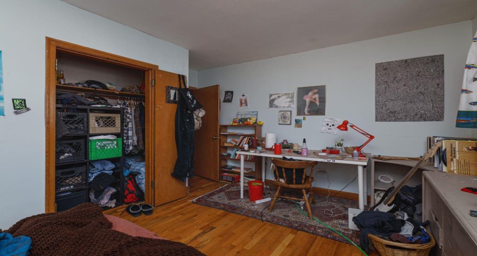 2824 Parkdale Boulevard, Calgary, Alberta t2n 3s8, 3 Bedrooms Bedrooms, ,2 BathroomsBathrooms,Residential,For Sale,Parkdale,A2281394