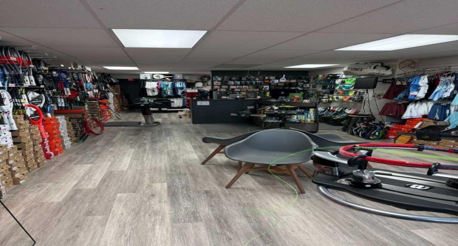 2035 26 Avenue, Calgary, Alberta T2t1E5, ,Commercial,For Lease,26,A2281405