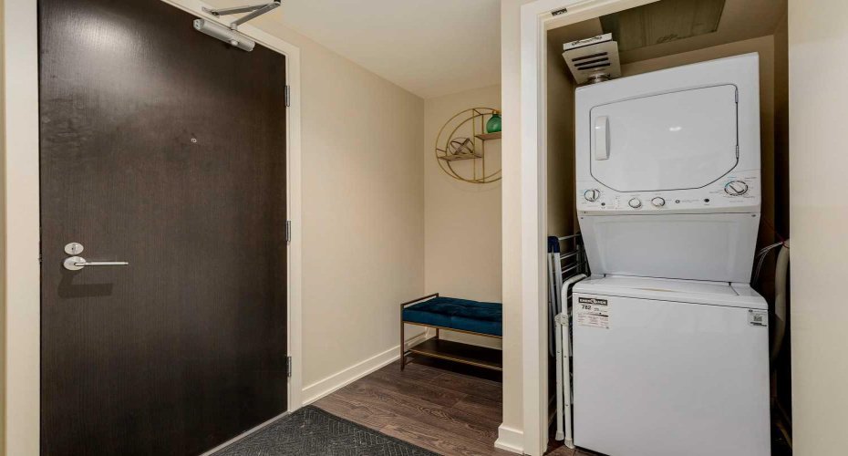 626 14 Avenue, Calgary, Alberta T2R 0X4, 2 Bedrooms Bedrooms, ,2 BathroomsBathrooms,Residential,For Sale,14,A2277160