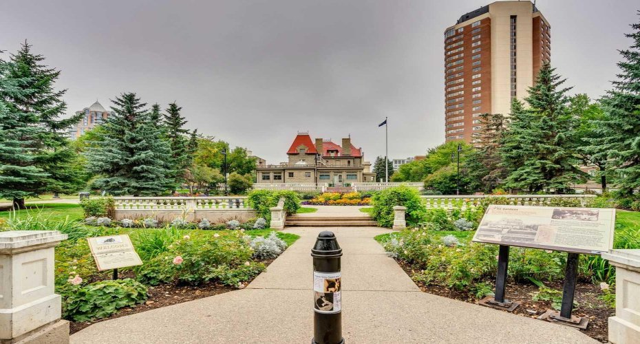 626 14 Avenue, Calgary, Alberta T2R 0X4, 2 Bedrooms Bedrooms, ,2 BathroomsBathrooms,Residential,For Sale,14,A2277160