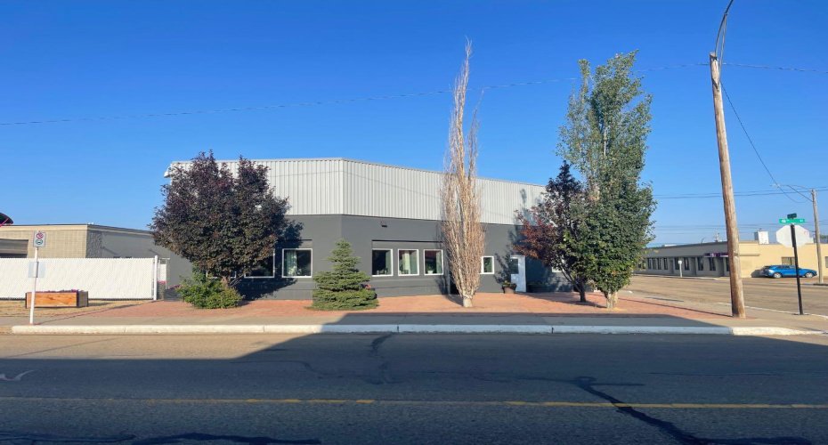 4803 50 Avenue, Camrose, Alberta T4V 0S1, ,Commercial,For Sale,50,A2280298