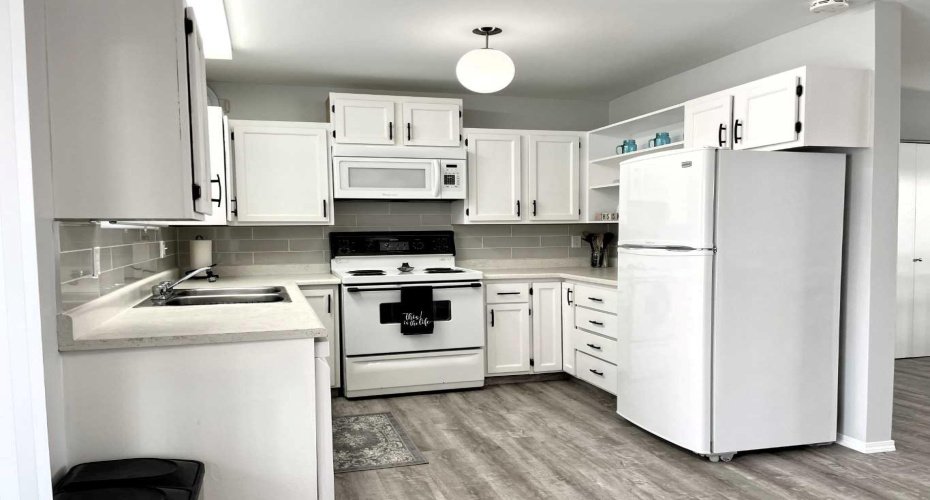 4516 45 Street, Rycroft, Alberta T0H 3A0, 3 Bedrooms Bedrooms, ,2 BathroomsBathrooms,Residential,For Sale,45,A2280891