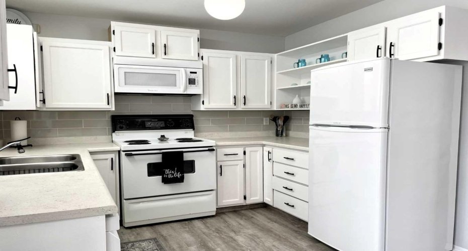 4516 45 Street, Rycroft, Alberta T0H 3A0, 3 Bedrooms Bedrooms, ,2 BathroomsBathrooms,Residential,For Sale,45,A2280891