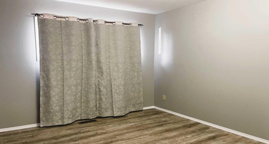 #1-Bedroom / Flex Room