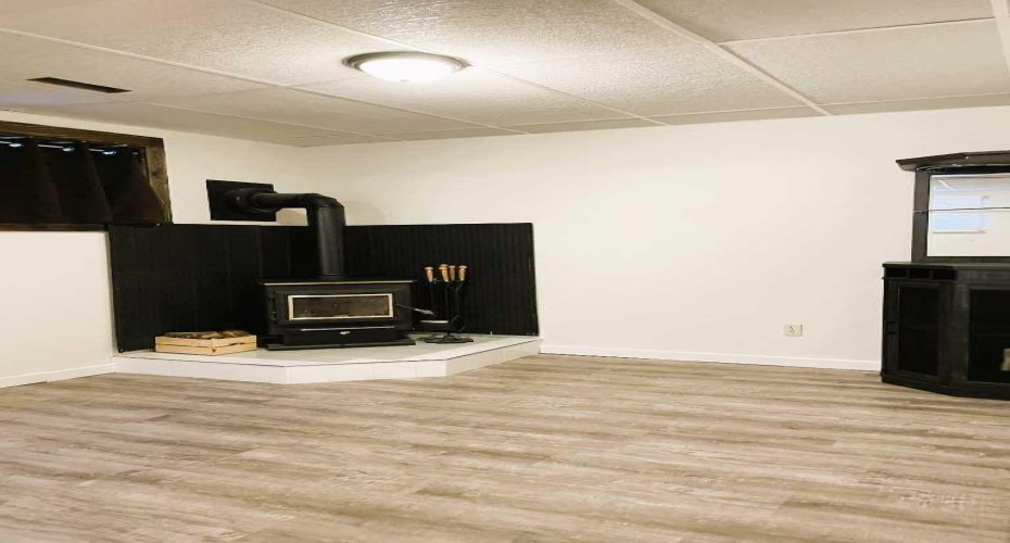 4516 45 Street, Rycroft, Alberta T0H 3A0, 3 Bedrooms Bedrooms, ,2 BathroomsBathrooms,Residential,For Sale,45,A2280891