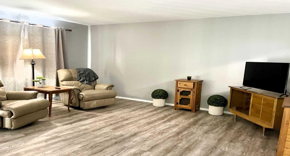 4516 45 Street, Rycroft, Alberta T0H 3A0, 3 Bedrooms Bedrooms, ,2 BathroomsBathrooms,Residential,For Sale,45,A2280891