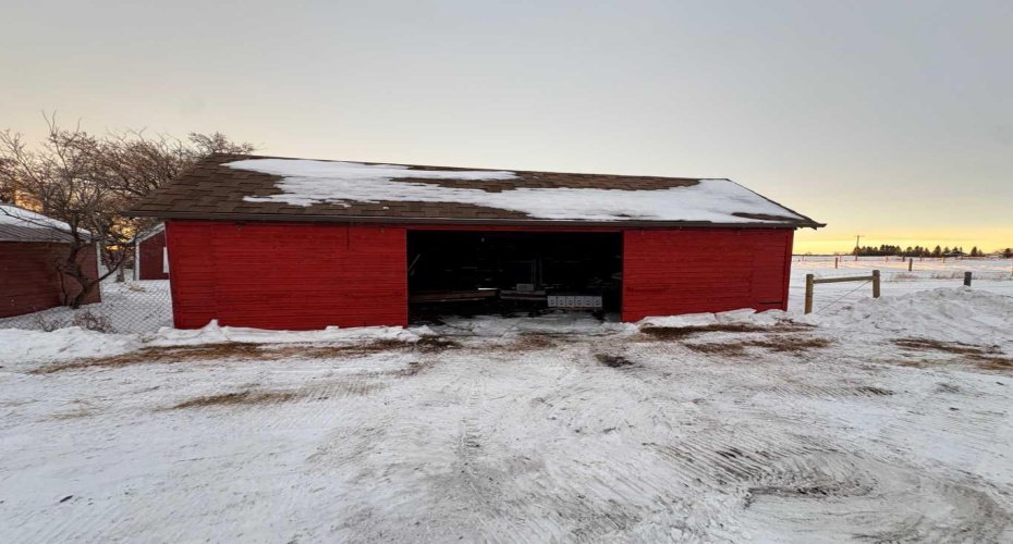 40025 Range Road 222, Rural Lacombe County, Alberta T0M0X0, 3 Bedrooms Bedrooms, ,2 BathroomsBathrooms,Residential,For Sale,Range Road 222,A2280903