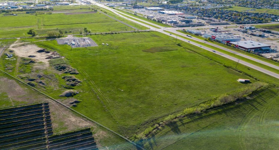 1 highway 1, Strathmore, Alberta T1P 1K1, ,Commercial,For Sale,highway 1,A2281170