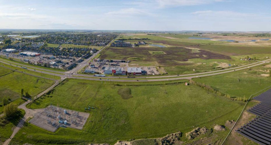 1 highway 1, Strathmore, Alberta T1P 1K1, ,Commercial,For Sale,highway 1,A2281170
