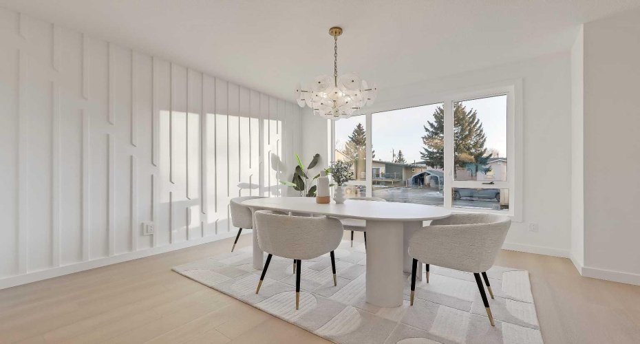 8136 47 Avenue, Calgary, Alberta T3B 1Z5, 5 Bedrooms Bedrooms, ,4 BathroomsBathrooms,Residential,For Sale,47,A2281182