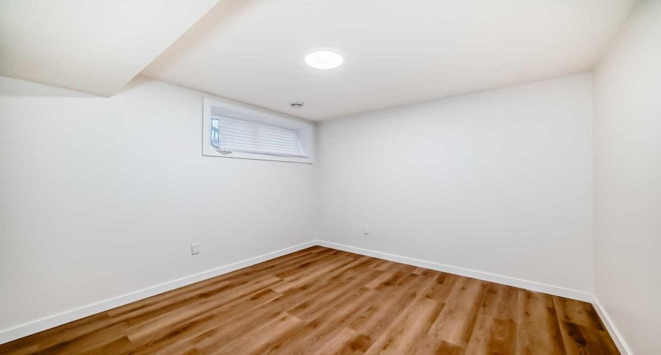 235 Cornerbrook Road, Calgary, Alberta T3N 2J3, 5 Bedrooms Bedrooms, ,4 BathroomsBathrooms,Residential,For Sale,Cornerbrook,A2281556