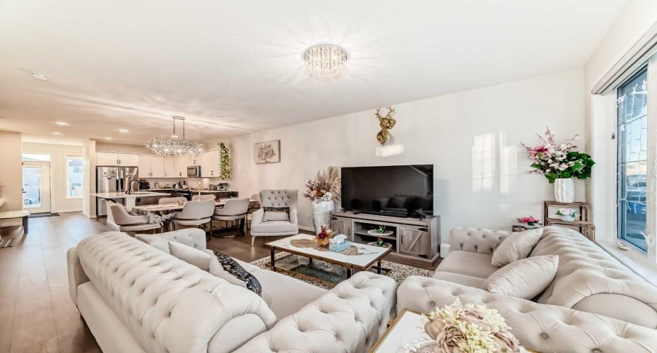 235 Cornerbrook Road, Calgary, Alberta T3N 2J3, 5 Bedrooms Bedrooms, ,4 BathroomsBathrooms,Residential,For Sale,Cornerbrook,A2281556