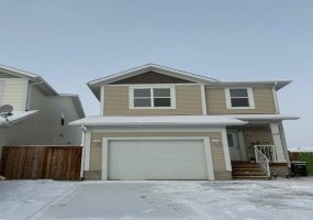 43 Sunrise Crescent, High River, Alberta T1V 0B9, 3 Bedrooms Bedrooms, ,3 BathroomsBathrooms,Residential,For Sale,Sunrise,A2281566