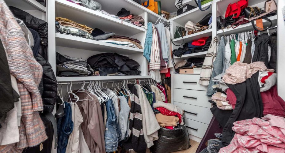 133 Woodbrook Road, Calgary, Alberta T2W6C6, 6 Bedrooms Bedrooms, ,4 BathroomsBathrooms,Residential,For Sale,Woodbrook,A2280043