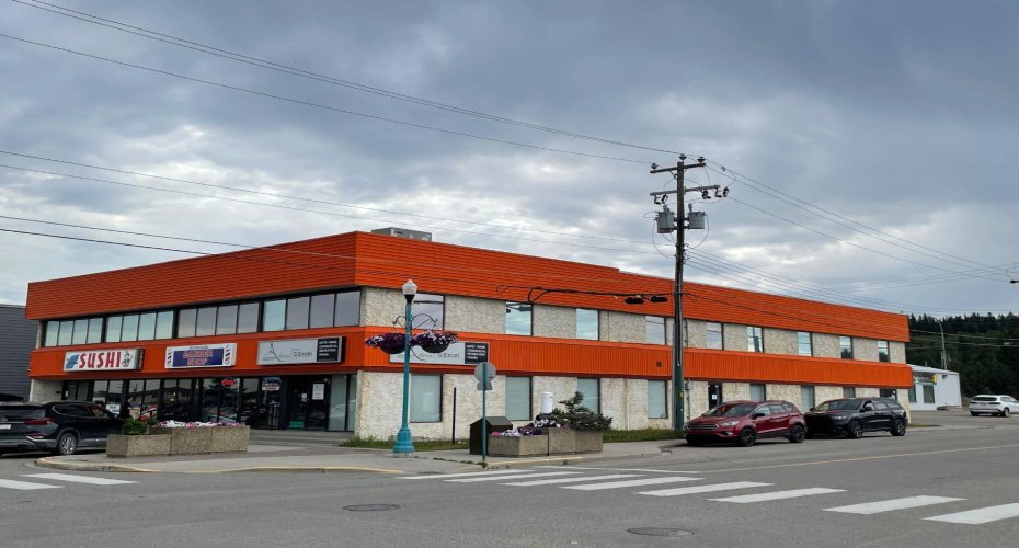 201 Pembina Avenue, Hinton, Alberta T7V 2B2, ,Commercial,For Lease,Pembina,A2281540