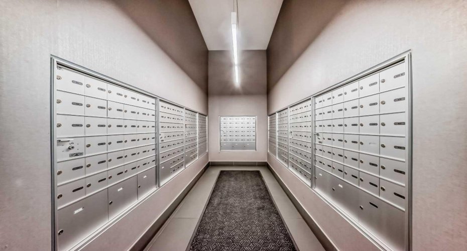 1122 3 Street, Calgary, Alberta T2G 1H7, 2 Bedrooms Bedrooms, ,2 BathroomsBathrooms,Residential,For Sale,3,A2281543