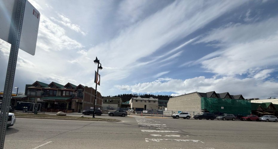 630 CONNAUGHT Drive, Jasper, Alberta T0E1E0, ,Land,For Sale,CONNAUGHT,A2280838