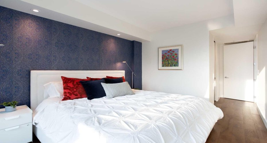 205 Riverfront Avenue, Calgary, Alberta T2P 5K4, 2 Bedrooms Bedrooms, ,2 BathroomsBathrooms,Residential,For Sale,Riverfront,A2281295