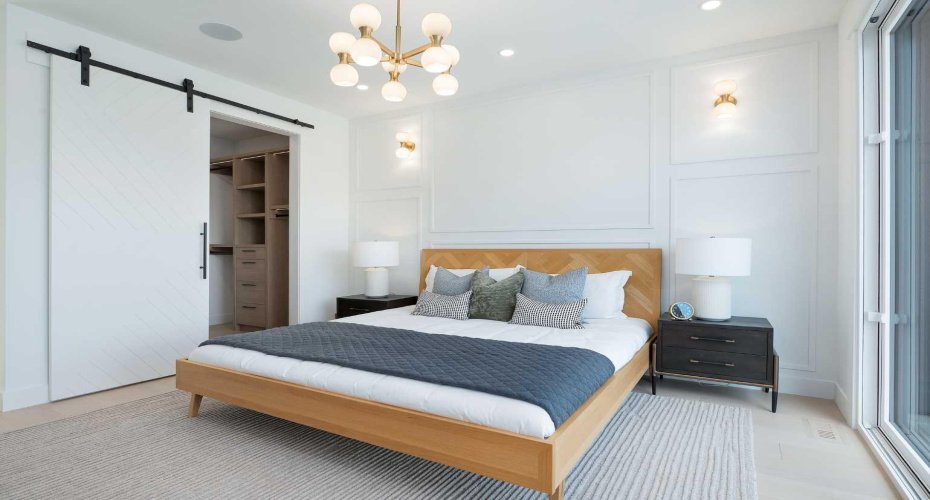 1807 Broadview Road, Calgary, Alberta T2N 3H6, 4 Bedrooms Bedrooms, ,5 BathroomsBathrooms,Residential,For Sale,Broadview,A2281441